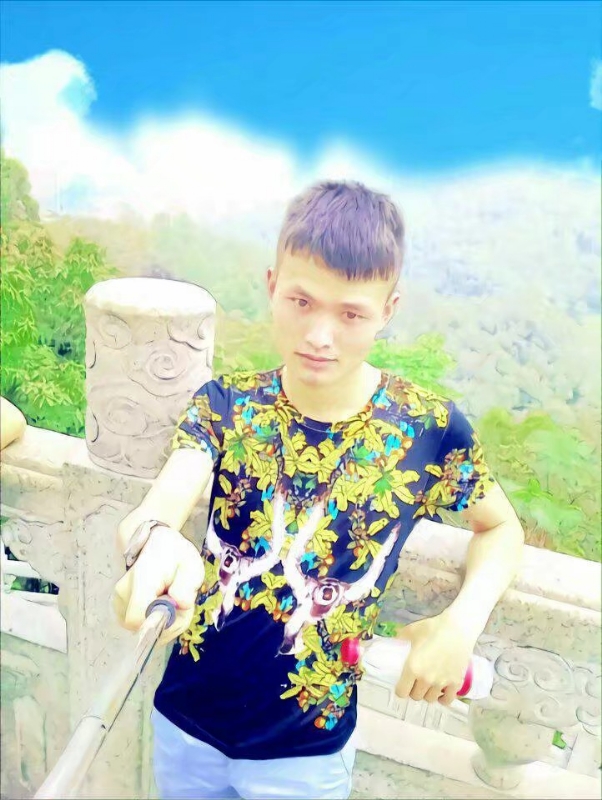 孤独王者元首的第一张照片--浦城交友网