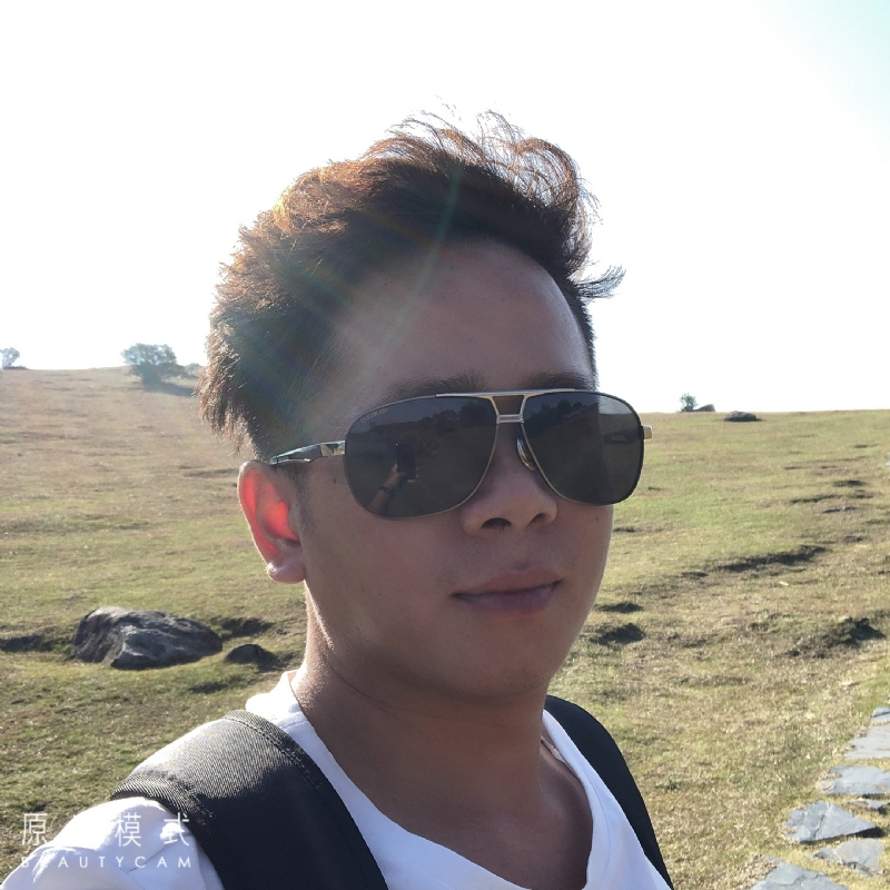 六个字的距离的第一张照片--浦城交友网