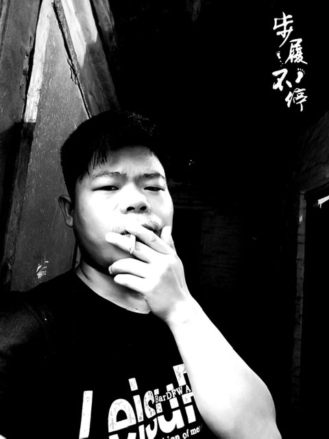 一見鍾情的第三张照片--浦城交友网