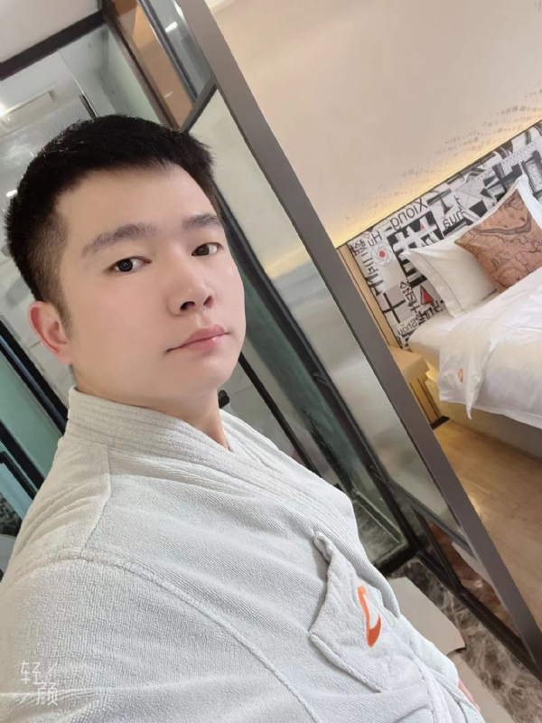 绿帽的第一张照片--浦城交友网