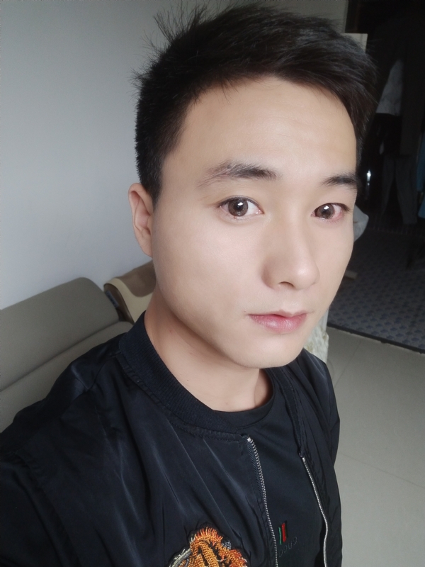 何凡的第三张照片--浦城交友网