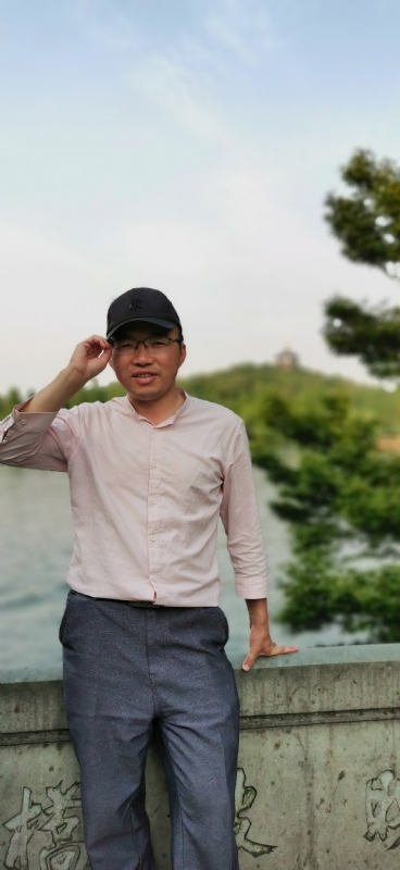 大叔有点忙的第三张照片--浦城交友网