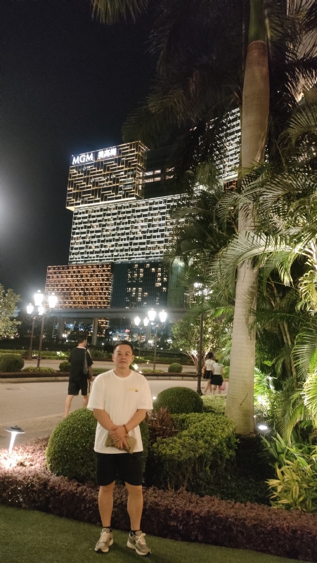 熟悉的身影的第一张照片--浦城交友网
