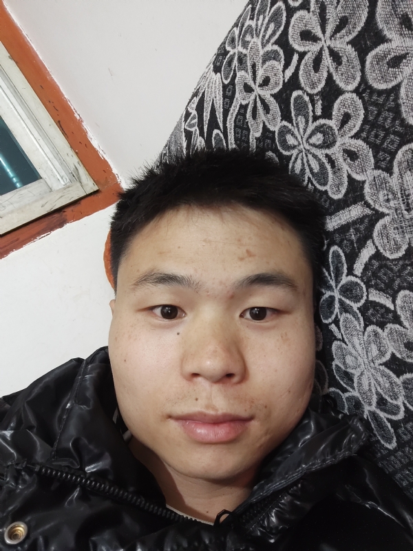 麒麟区幼儿园扛把子的第三张照片--浦城交友网